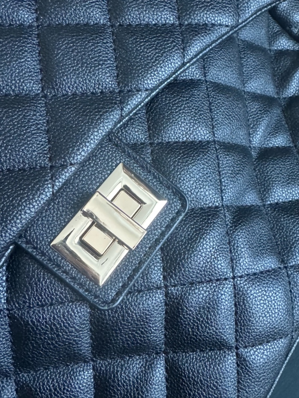 Ello Black diamond Quilted “Shirley”Shoulder Bag Vegan caviar texture Leather - Picture 10 of 16